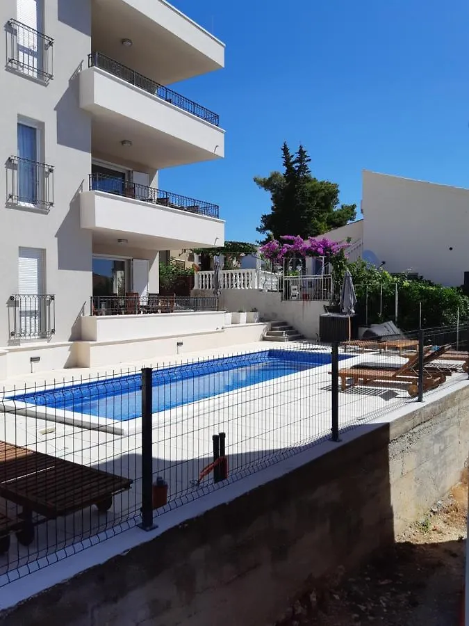 Apartment Lizzi. Trogir Kroatien