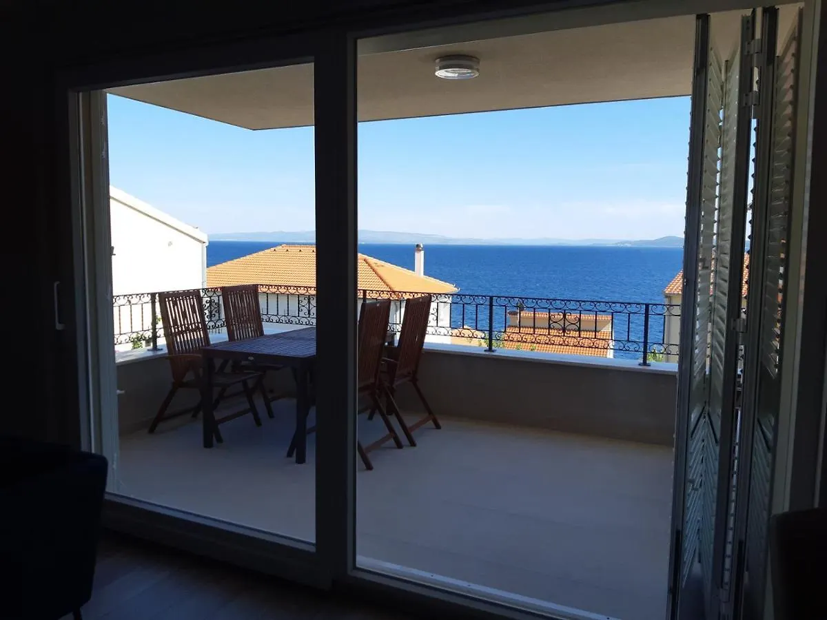 Apartment Lizzi. Trogir Kroatien