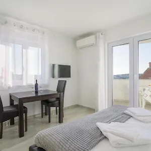 Apartment Andelo, Trogir